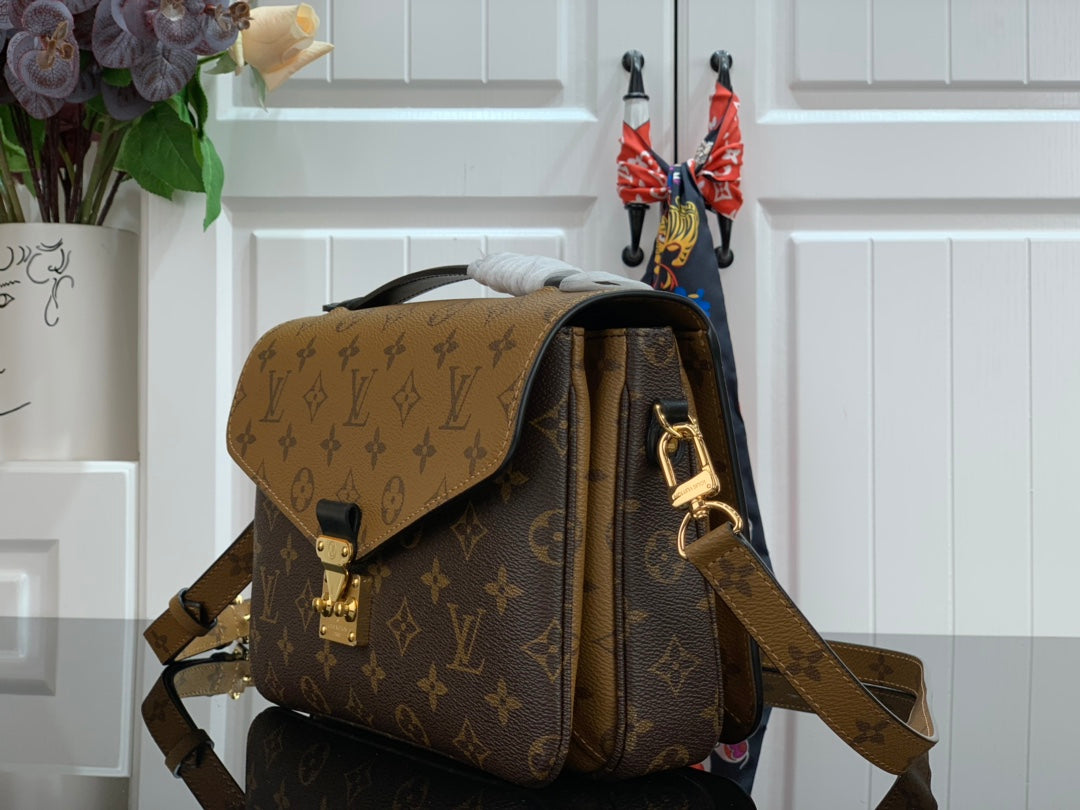 BOLSA METIS REVERSE - 25 CM = MAIS VENDIDA