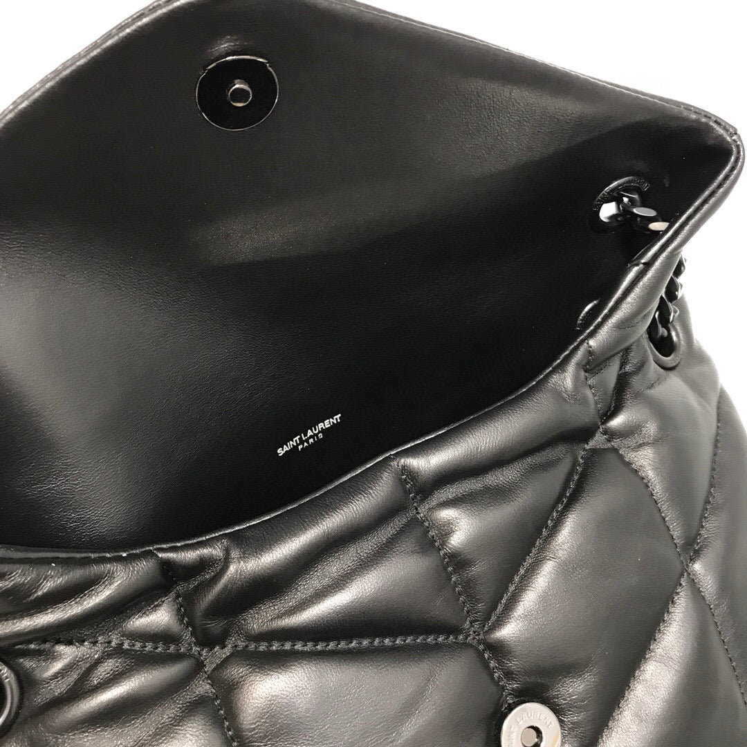 BOLSA PUFFER ALL BLACK - 23 CM