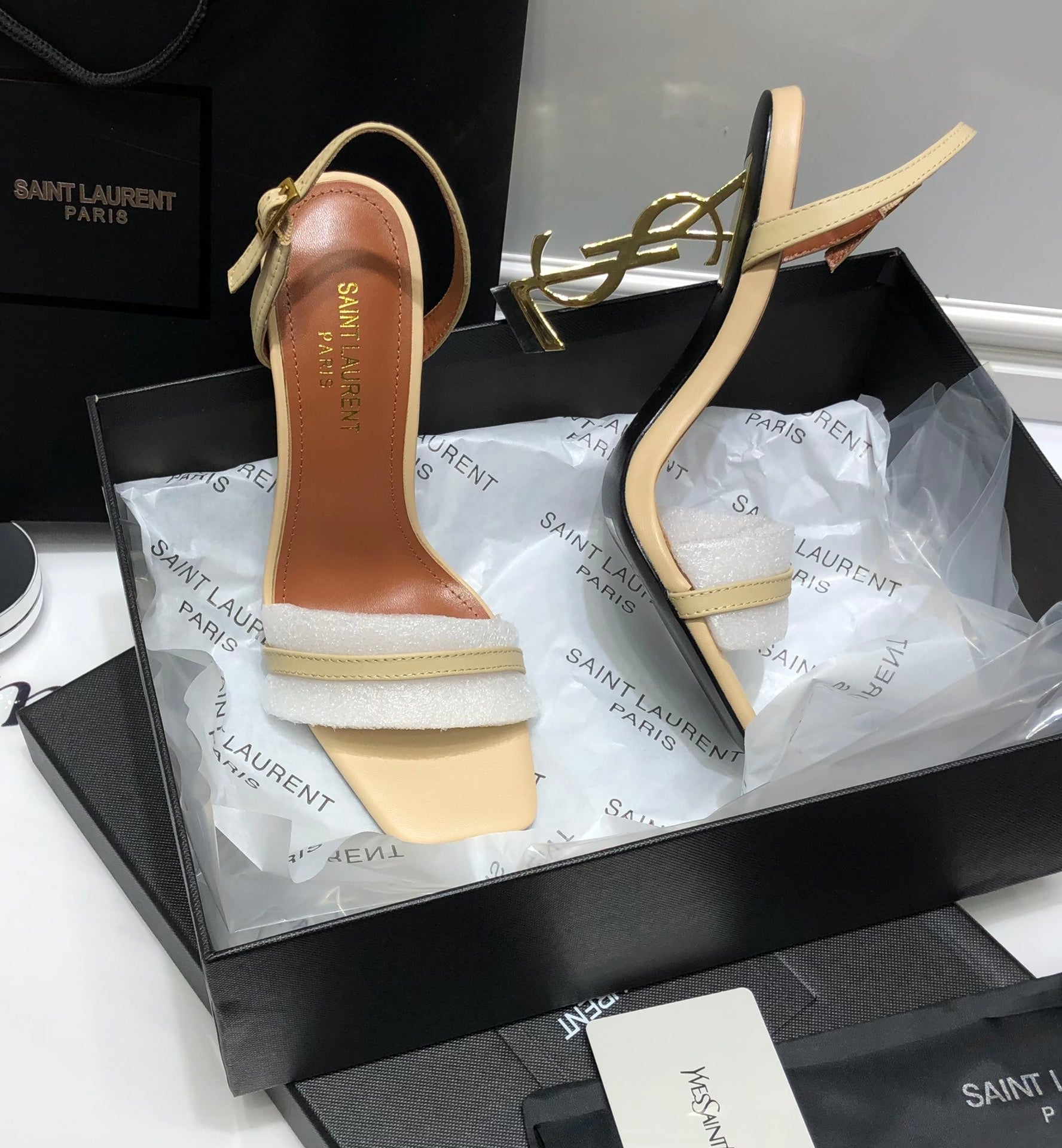 SANDÁLIA YSL BEGE - 11 Cm