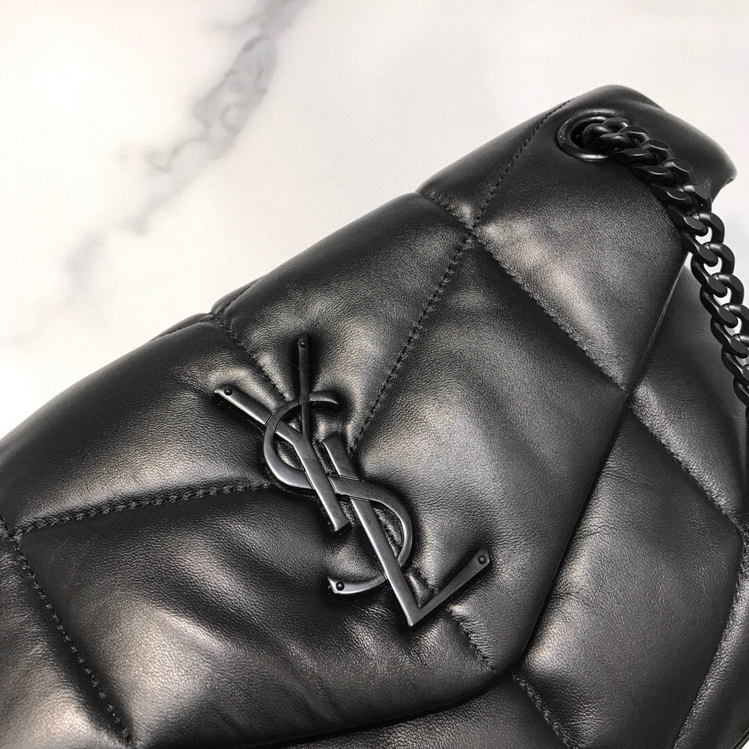 BOLSA PUFFER ALL BLACK - 23 CM