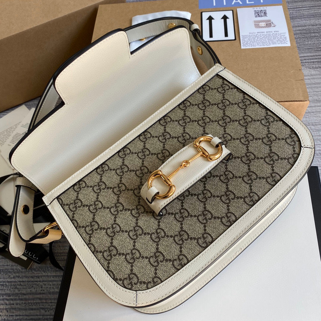 BOLSA HORSEBIT BRANCA - 25 CM