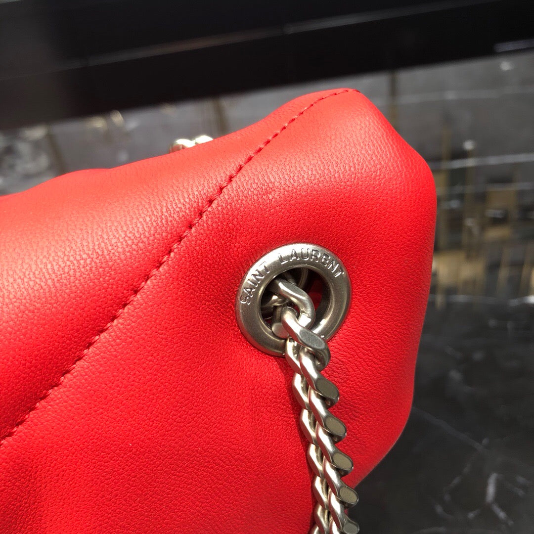 BOLSA PUFFER VERMELHA - 23 CM