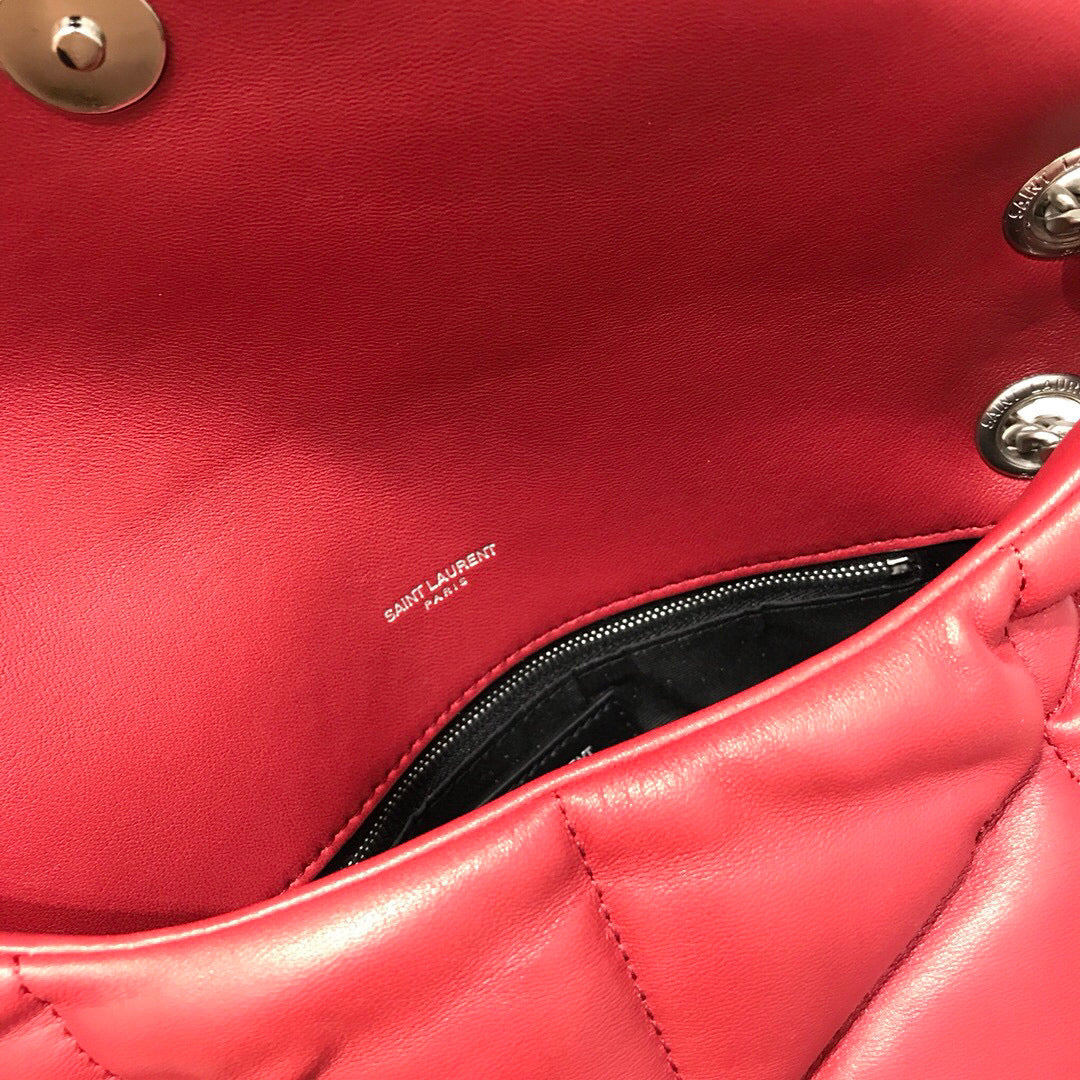 BOLSA PUFFER VERMELHA COM PRATA - 23 CM