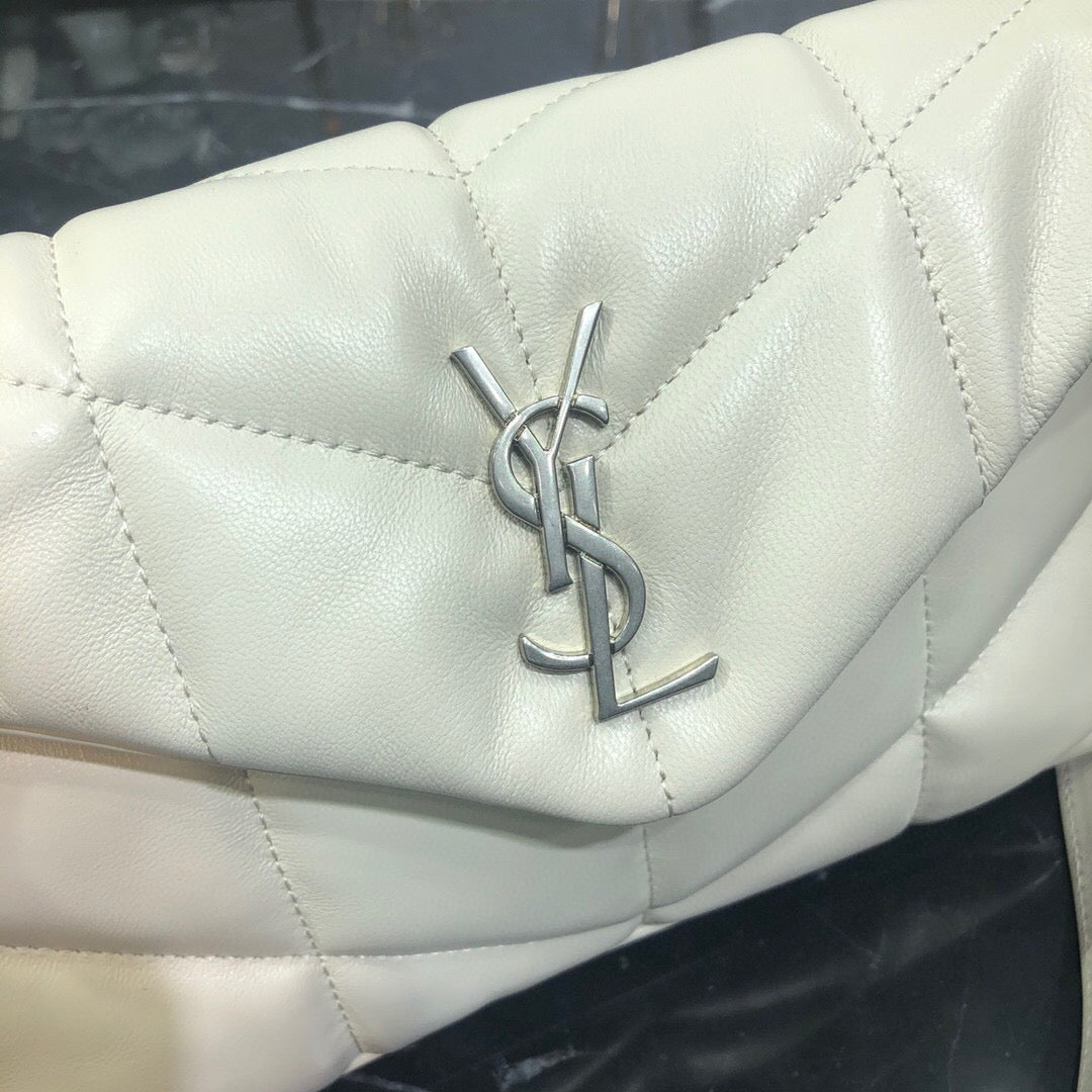 BOLSA PUFFER ALL WHITE - 23 CM