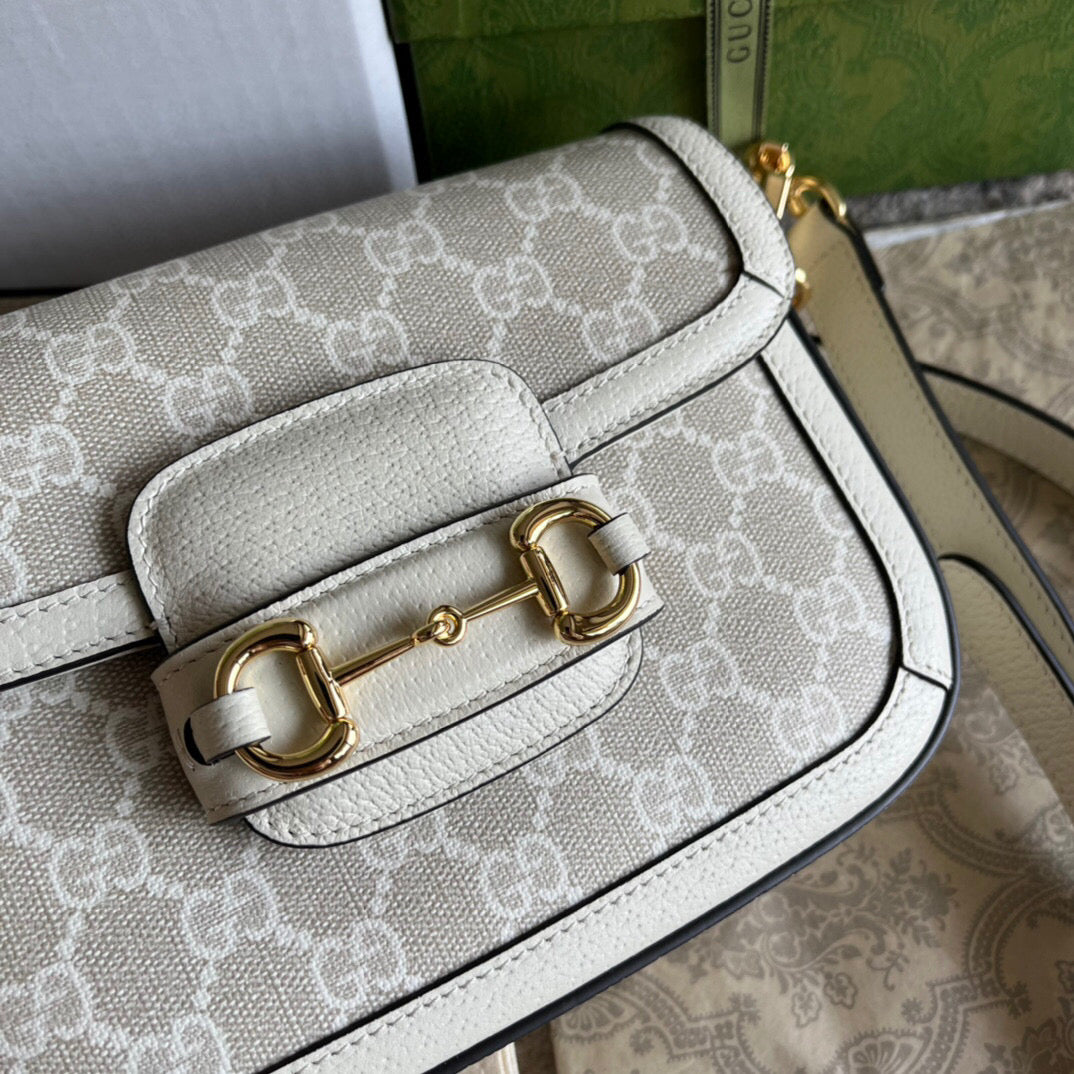 BOLSA HORSEBIT ALL WHITE - 20 CM