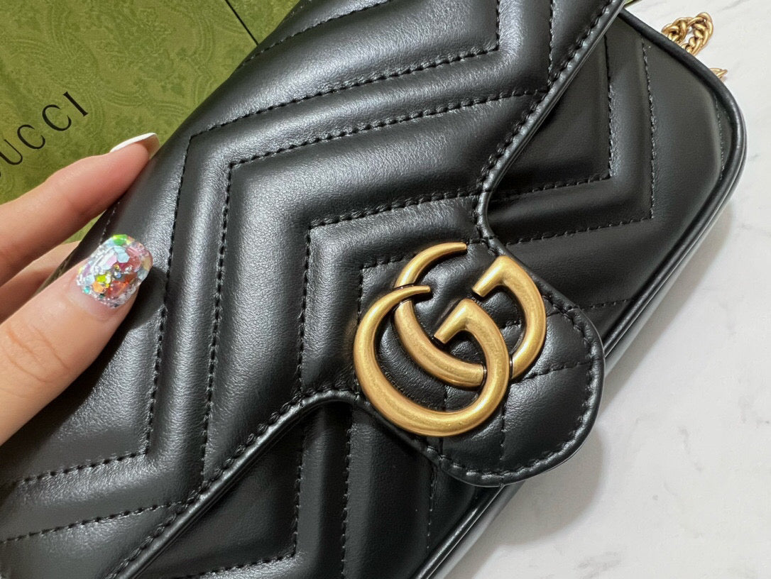 BOLSA MARMONT PORTA CARTÃO PRETA - 21 CM