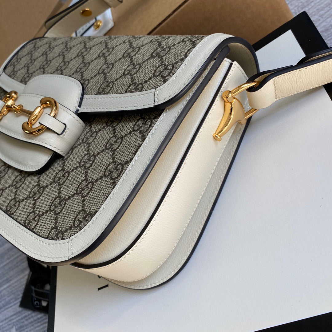 BOLSA HORSEBIT BRANCA - 25 CM