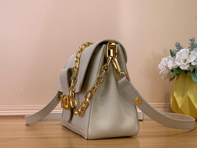 BOLSA DAUPHINE BRANCA - 25 CM