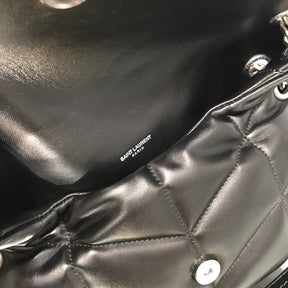 BOLSA PUFFER PRETA COM PRATA - 23 CM