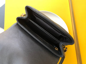 BOLSA LOULOU PRETA - MAIS VENDIDA