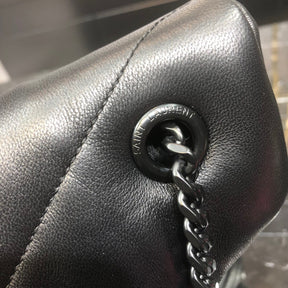 BOLSA PUFFER ALL BLACK - 23 CM