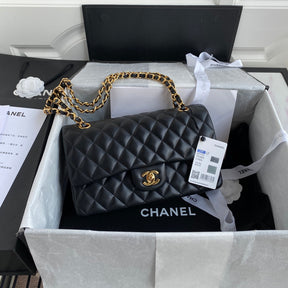 BOLSA CHANEL PRETA LISA - DOURADA = MAIS VENDIDA