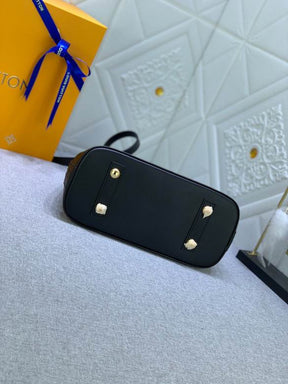 BOLSA ALMA MONOGRAMA PRETA - 25 CM
