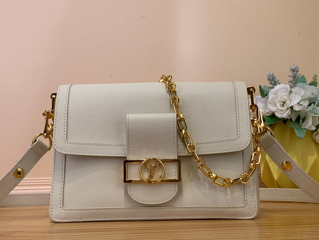 BOLSA DAUPHINE BRANCA - 25 CM