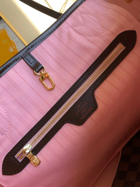 BOLSA NERVERFULL INTERIOR ROSA - 41 CM